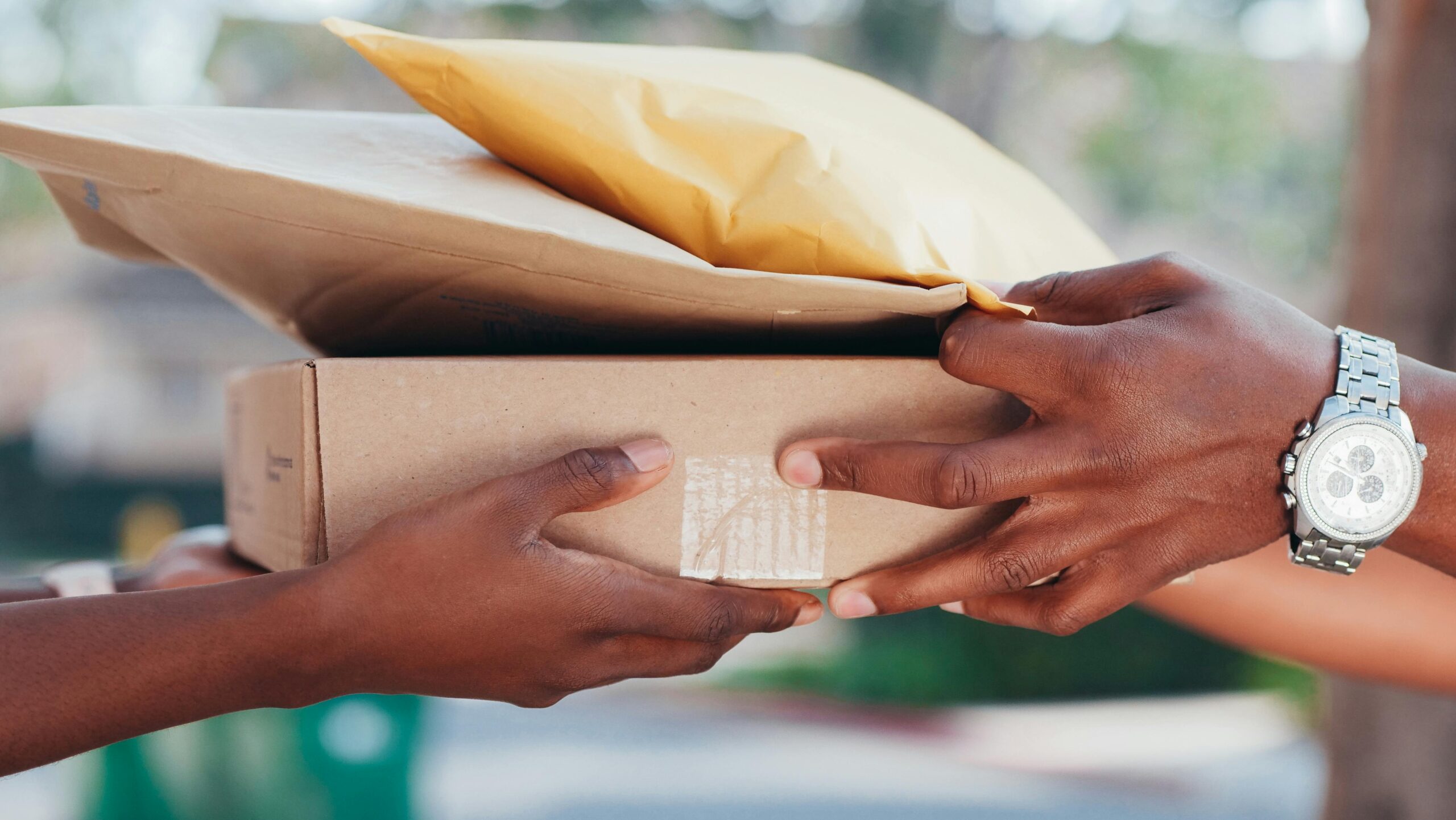 Shipping Companies in Uk